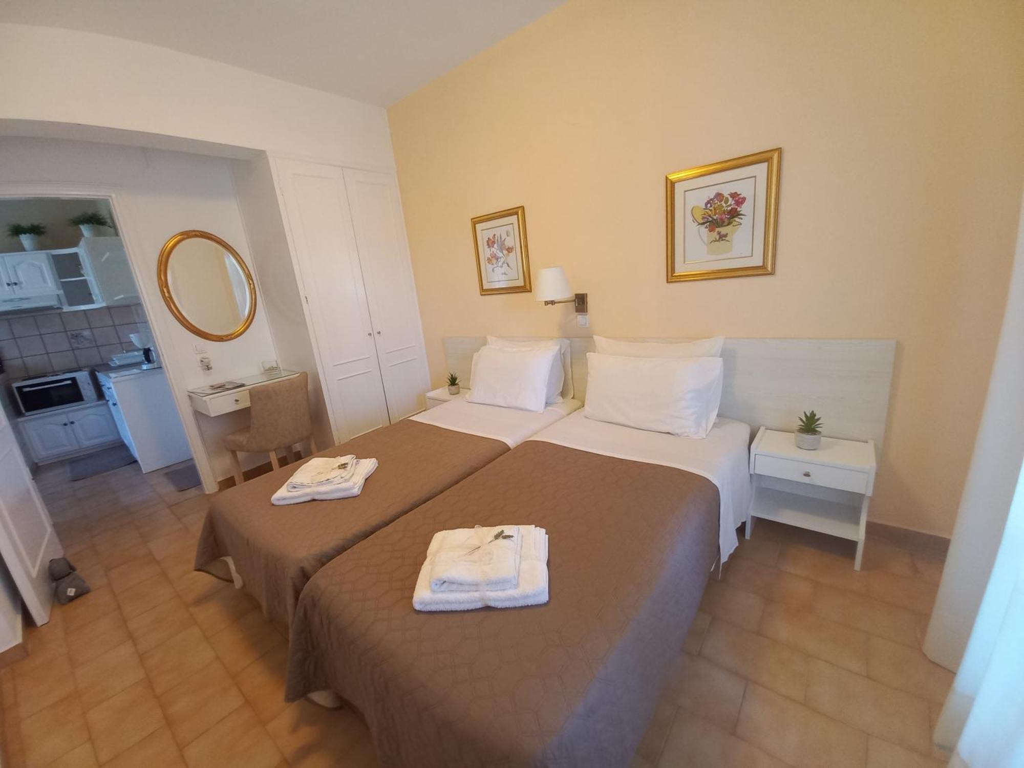 Villa Tina Country Beach Apartments Acharavi  Room photo
