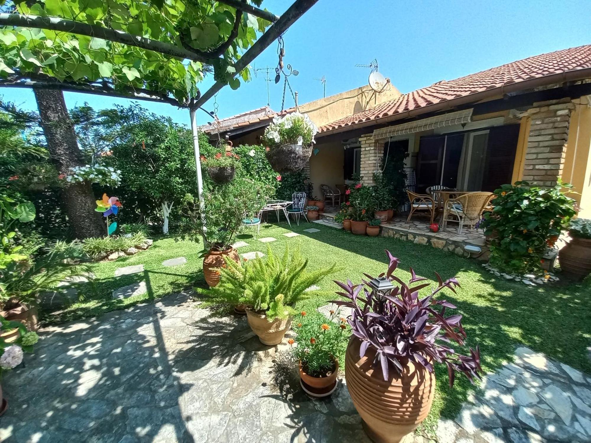 Villa Tina Country Beach Apartments Acharavi  Room photo
